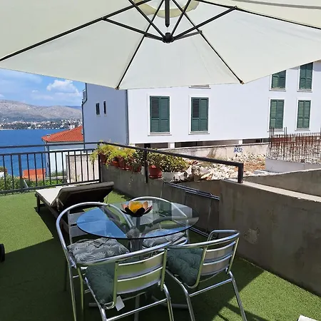 Apartman With Parking Space Okrug Gornji, Ciovo - 16676 *