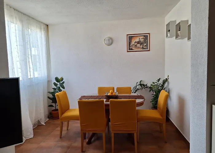 With Parking Space Okrug Gornji, Ciovo - 16676 Apartament *