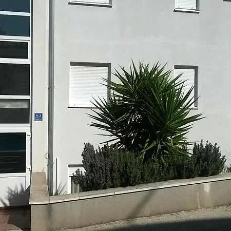 Апартаменти With Parking Space Okrug Gornji, Ciovo - 16676 Трогір